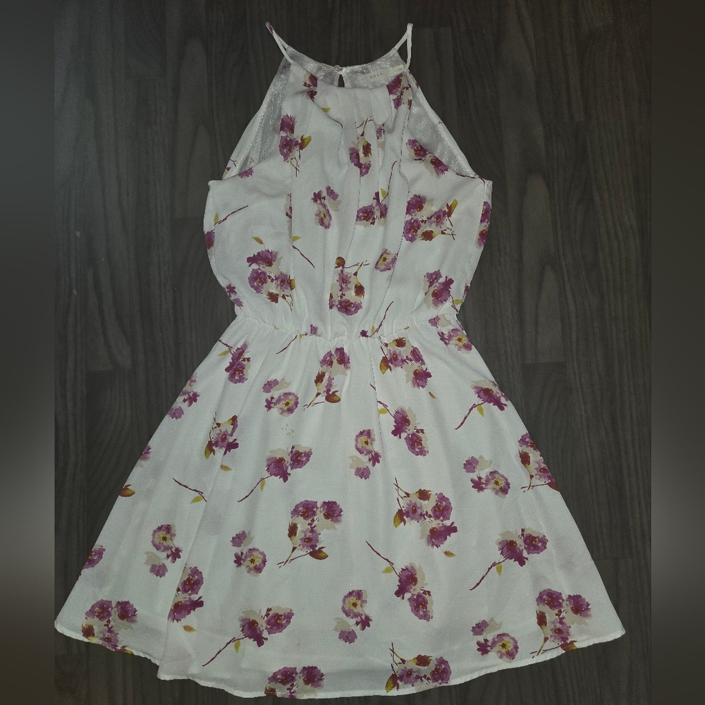Lush White and Purple Floral Casual Dress